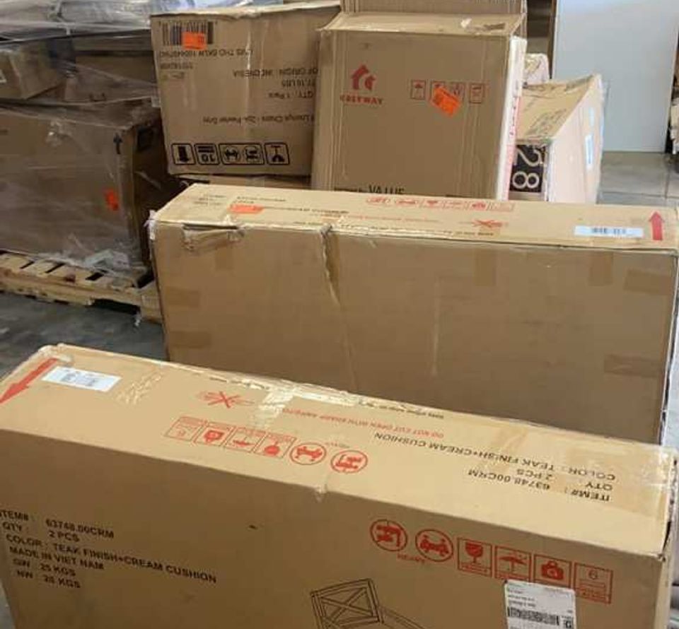 Nixa Closeouts & Liquidations