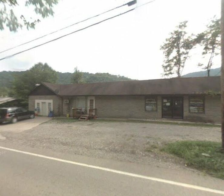 979 Bin Store & Wholesale Outlet