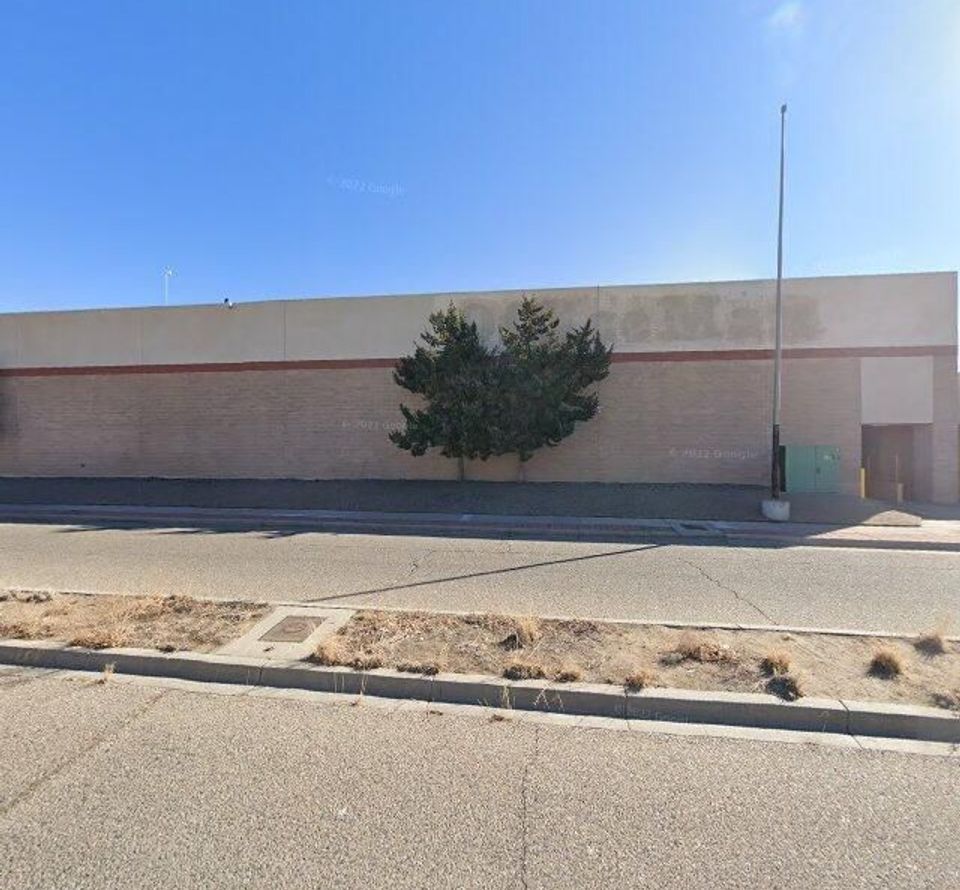 National Furniture Liquidators - Albuquerque