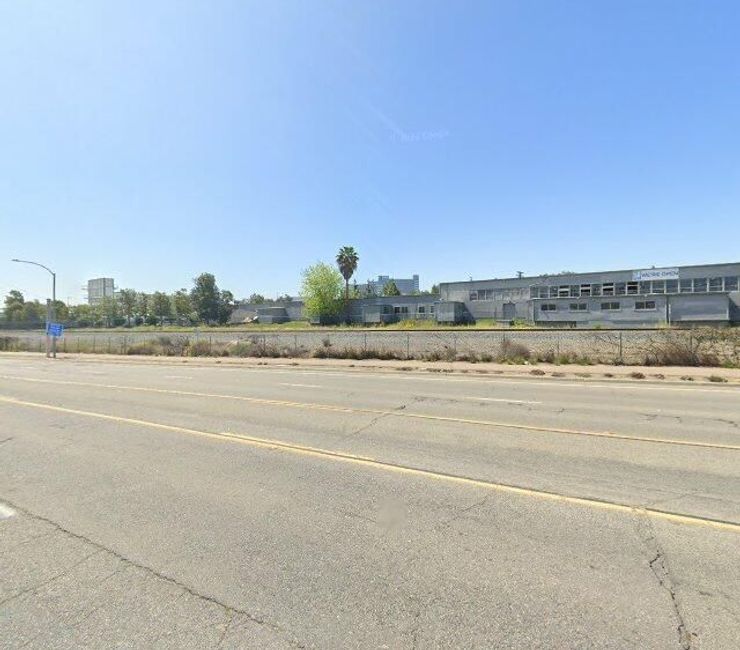 Escondido Outlet Center