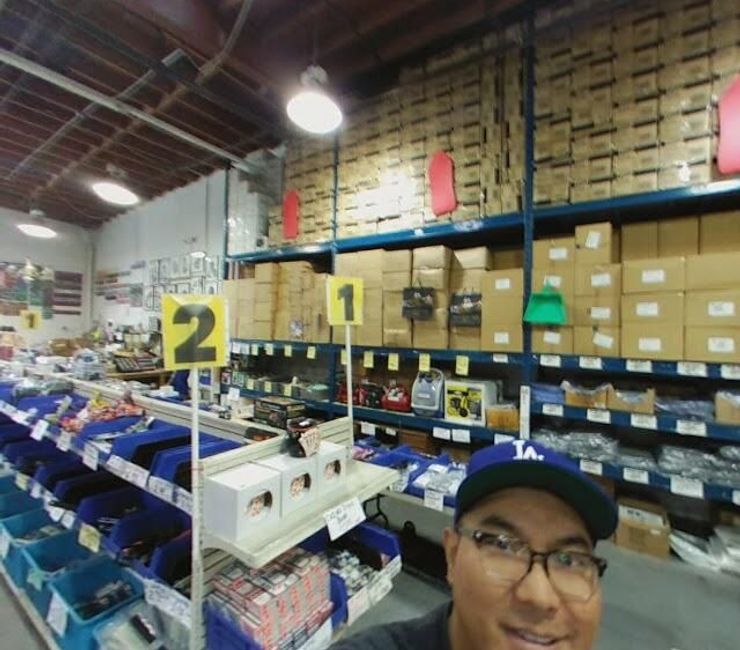 Mr. Stuff Warehouse