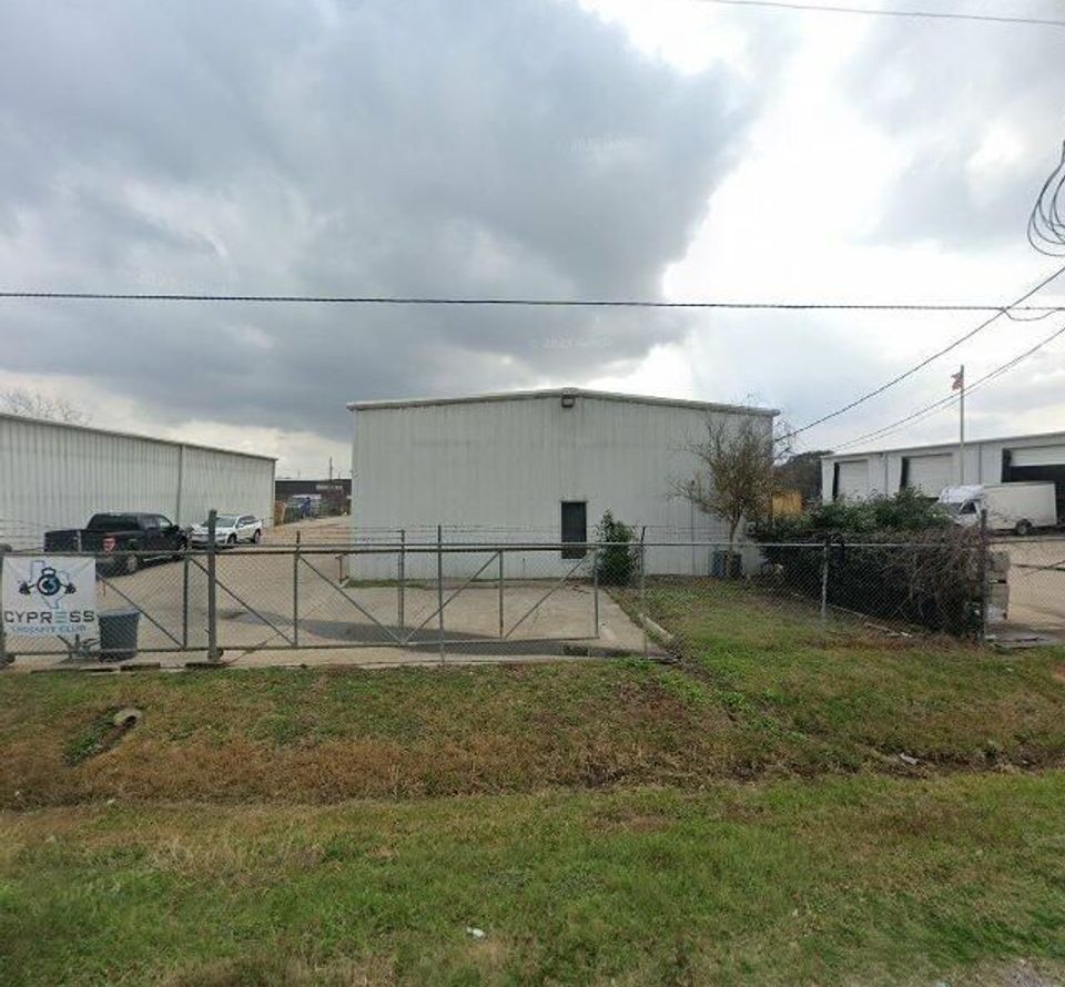 Lonestar Liquidation Warehouse