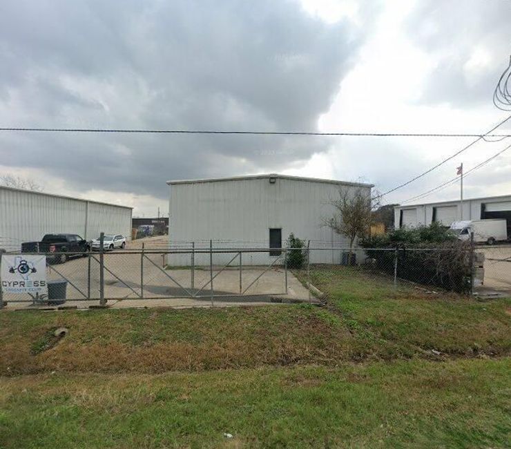 Lonestar Liquidation Warehouse