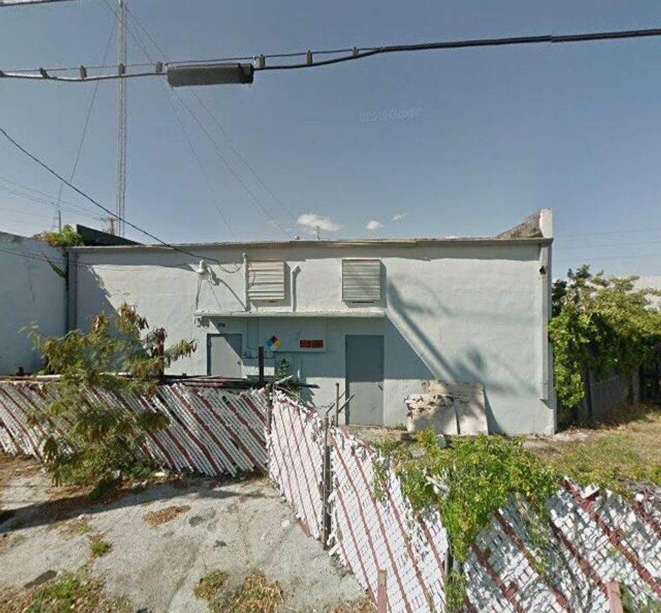 Bargain Bins & Liquidation