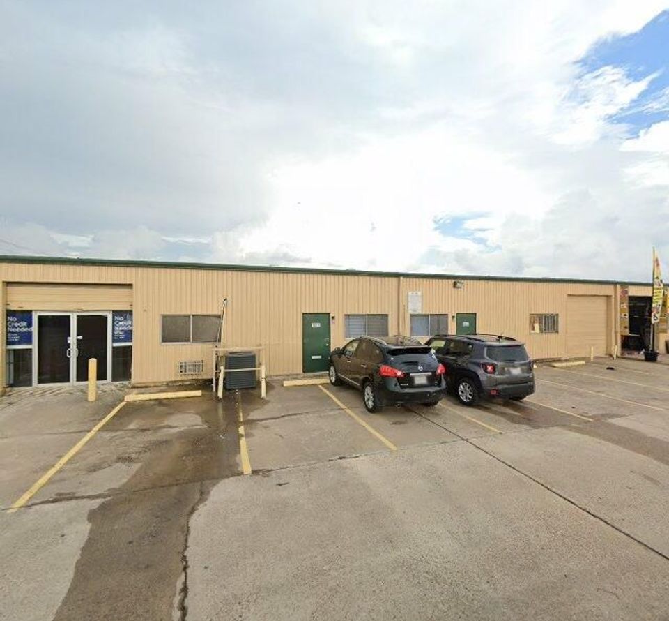 Sierra Liquidation Center