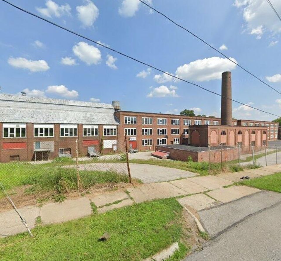 Willow and West Wholesale: A Pallet Store