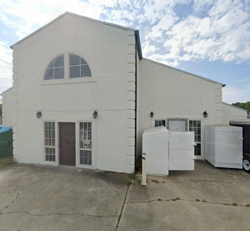 Panhandle liquidators