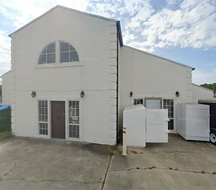 Panhandle liquidators