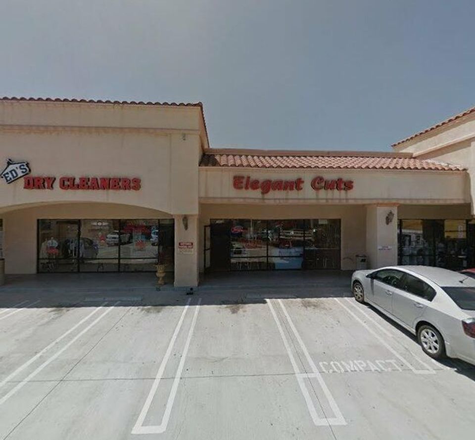 Onyx Liquidation and Gifts