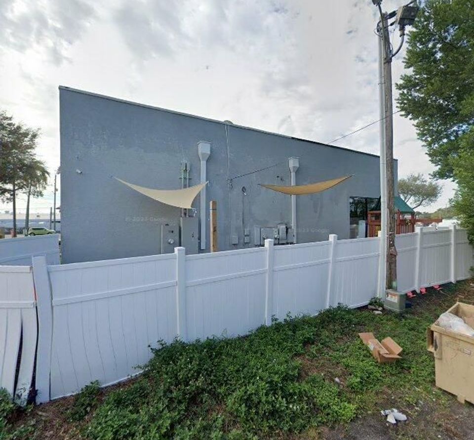 Hot Deals Discount Store