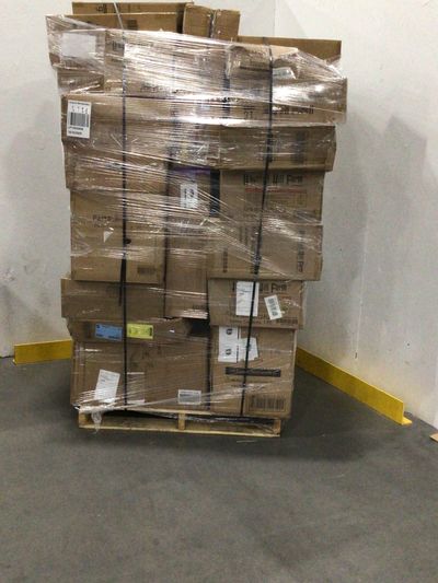 1 Pallet - 61 Pcs - Decorations & Favors - Visually inspected, Good/Functional