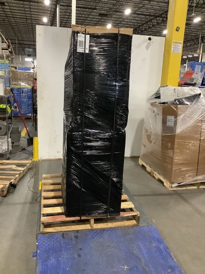 1 Pallet - 3 Pcs - Refrigerators-Large Appliances