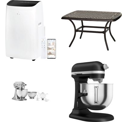 1 Pallet - 32 Pcs - Decorations & Favors, Patio & Outdoor Lighting / Decor - Mixed Conditions