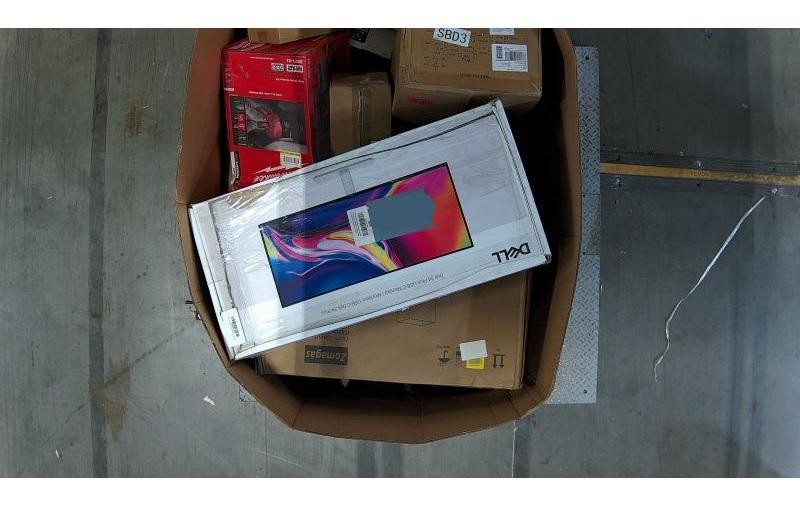 Pallet of Assorted General Mercha...Pallet of Assorted General Merchandise - MSRP $4,000