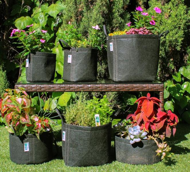 Truckload - Lawn & Garden Fabric Garden Pots…